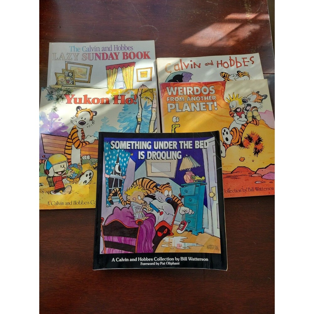 CALVIN AND HOBBES Book LOT of 5 Softcover Newspaper Comic Strips Bill Watterson